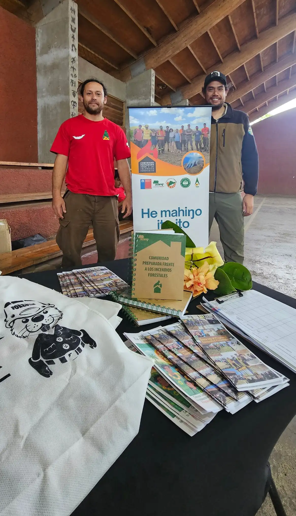 CONAF en Feria Vocacional Rapa Nui