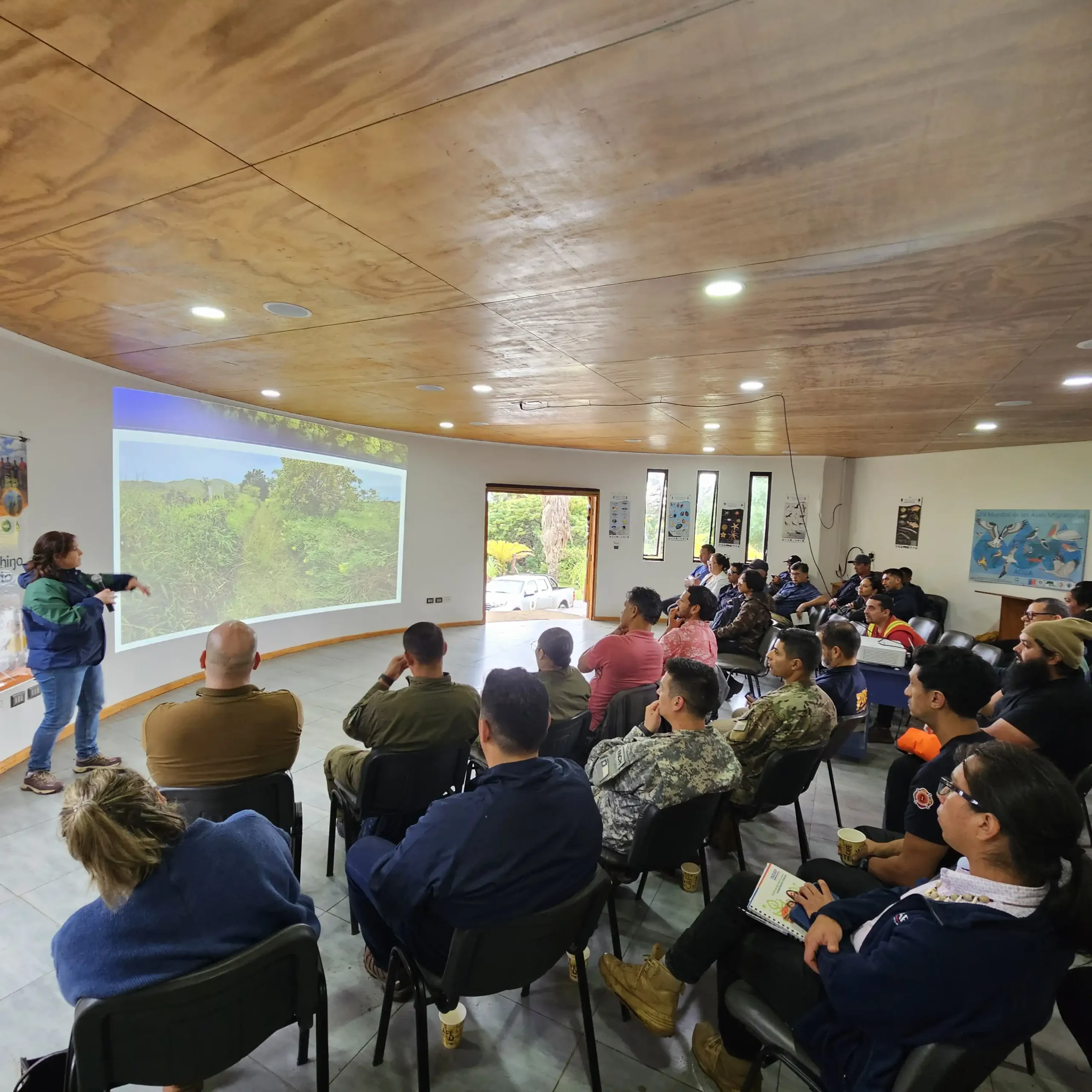 Participantes en una de las actividades prácticas en terreno.