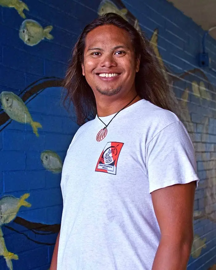Farron Taijeron, experto en incendios de Guam.