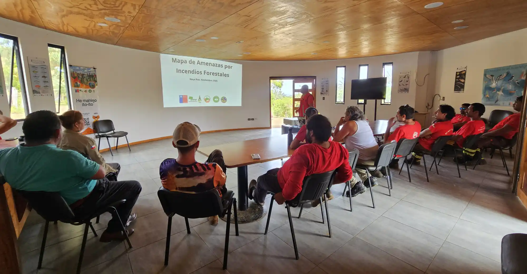 Equipo CONAF Rapa Nui